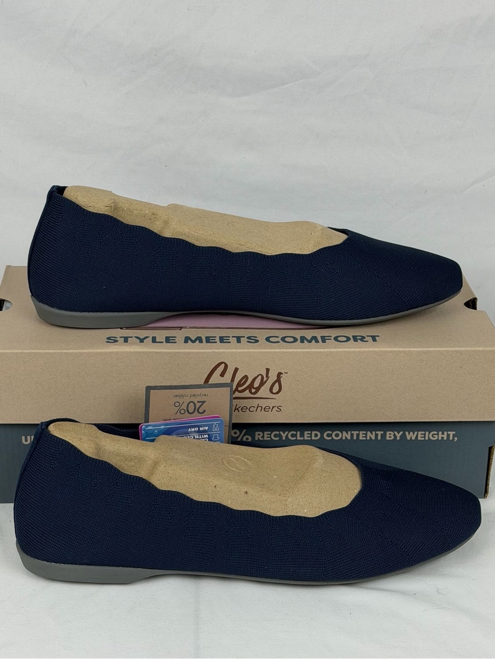 Skechers Cleo Style Flat Women’s Size 11 159273-NVY Navy Fabric